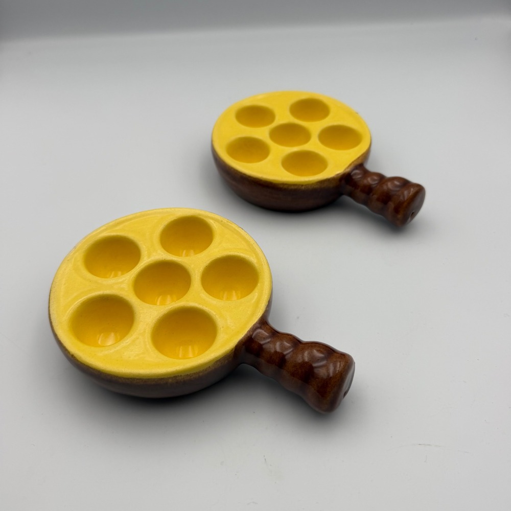 Vintage Modèle Déposé French Ceramic Escargot Snail Dishes Set of 2 Yellow Brown
